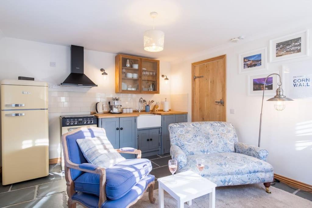 Bijou Coastal Apartment In Polperro With Hot Tub Onsite Parking Downhill Walk To Village Dış mekan fotoğraf