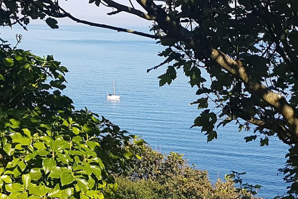 Bijou Coastal Apartment In Polperro With Hot Tub Onsite Parking Downhill Walk To Village Dış mekan fotoğraf